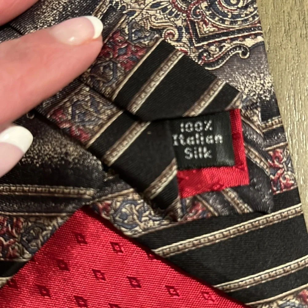 Halston Italian Silk Tie-58”